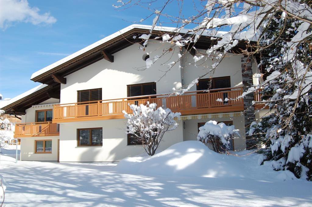 Haus Schreieck Klaudia Apartment Höfen Екстериор снимка