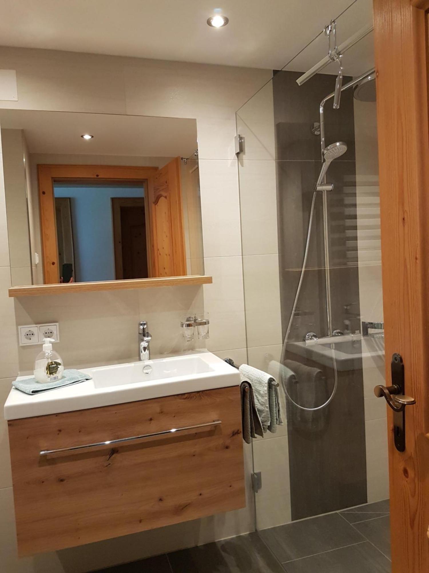 Haus Schreieck Klaudia Apartment Höfen Екстериор снимка